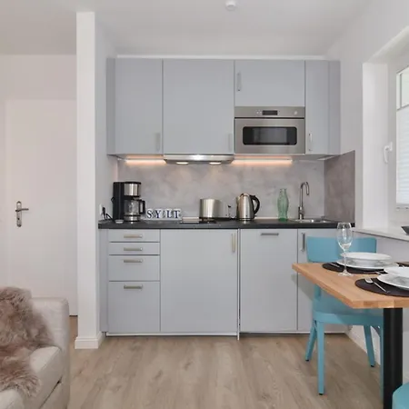 Bismarckstrasse 5a, Whg 12 Appartement *