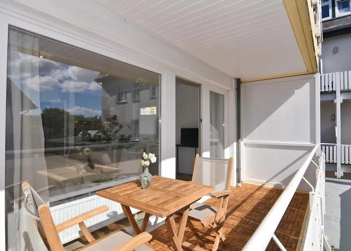 Bismarckstrasse 5a, Whg 12 * Вестерланд